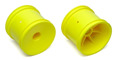 Associated 2WD Truck Wheels, 2.2 in, 12 mm Hex (Yellow)