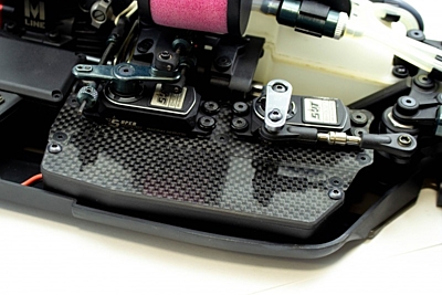 Ultimate Racing Mugen MBX-8R Carbon Battery Box Cover